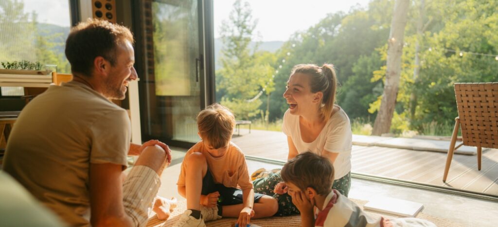 Familiaris - En trygg plats att kalla hem - För familjer